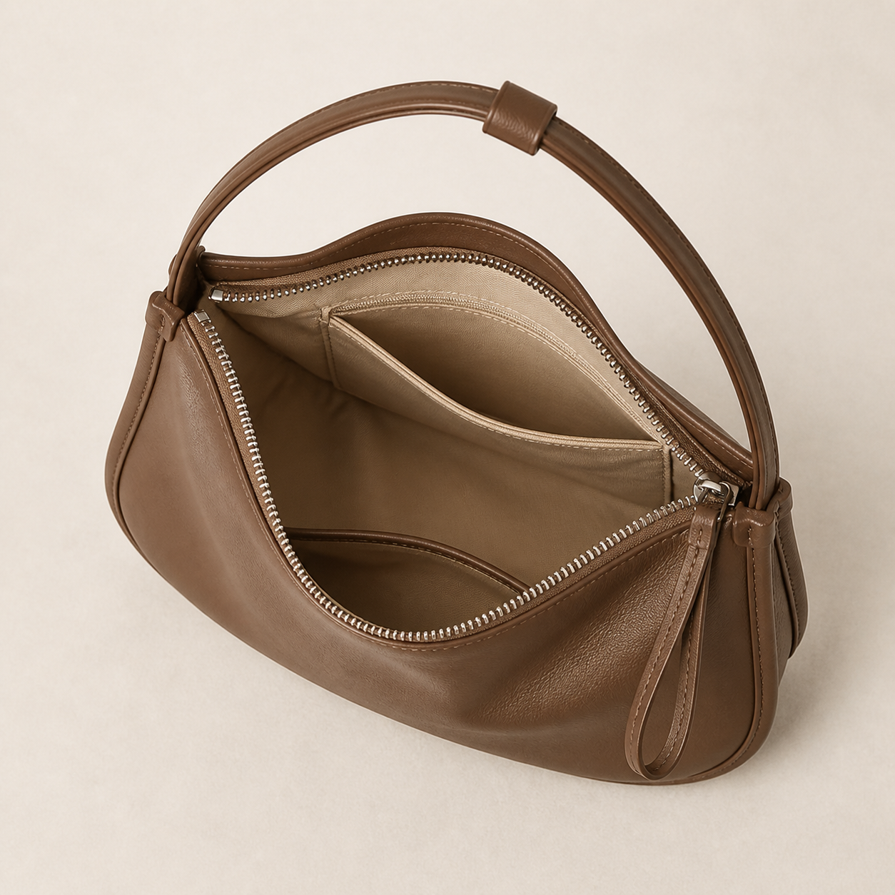 Quieta — Borsa Hobo in Pelle
